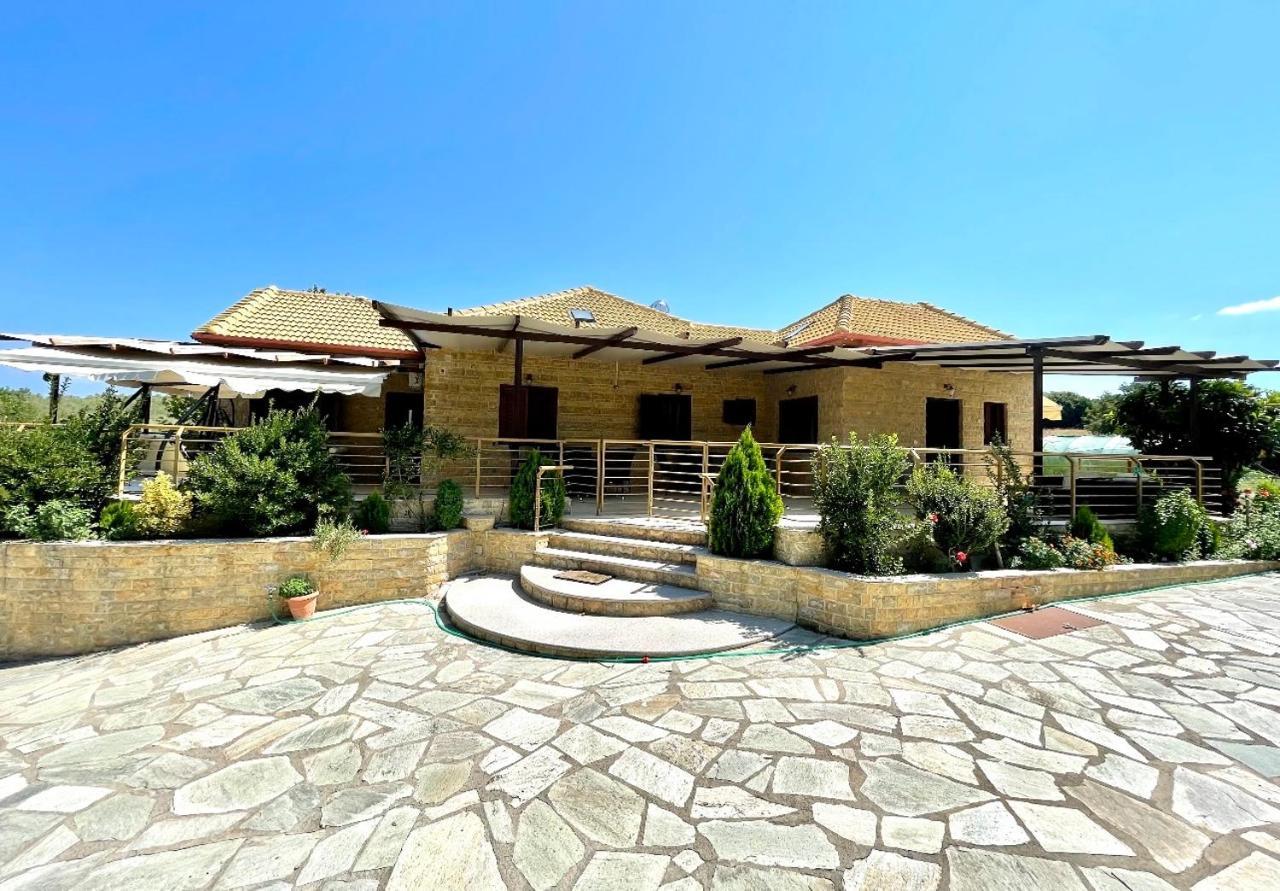 ווניטסה Rouga Paradise Resort מראה חיצוני תמונה